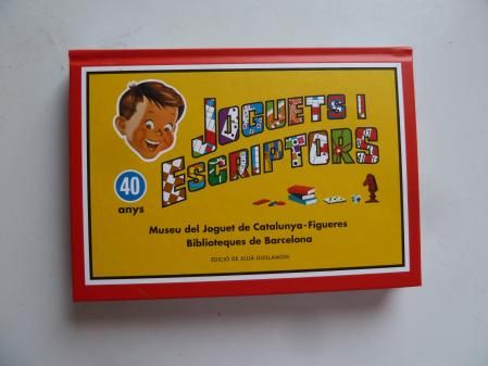 Libro y exposiciones