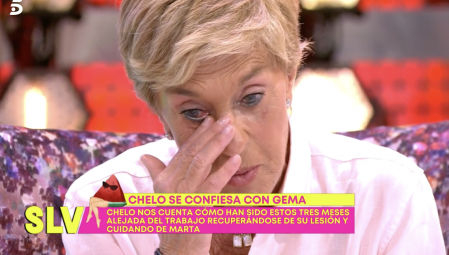 Chelo García-Cortés llora en su vuelta a 'Sálvame'