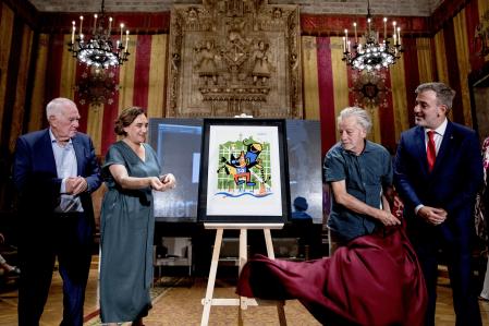 Maragall, Colau y Collboni coincidieron este verano, junto a Javier Mariscal,  en la celebración del 30 aniversario de Barcelona’92