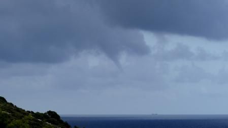Trombas marinas y tubas en el Garraf.