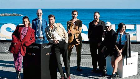 (L-R) Spanish actress Carolina Yuste, Spanish director Jaime Rosales, Spanish actor Lluis Marques, Spanish actor Oriol Pla, Spanish actor Quim Avila, Spanish actor Manolo Solo and Spanish actress Anna Castillo pose during the photocall of the film 
