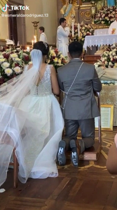 El novio quería ver si algún invitado al enlace frenaba la celebración