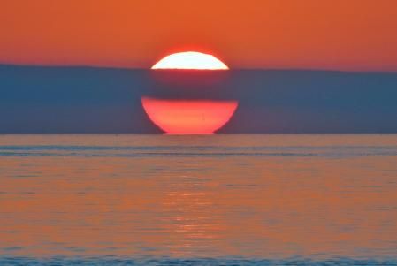 Amanecer calimoso de otoño en Fuengirola.