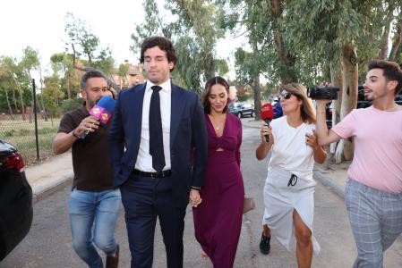 Tamara e Íñigo hacen frente a la prensa al conocerse el vídeo. Esto fue le 23 de septiembre.