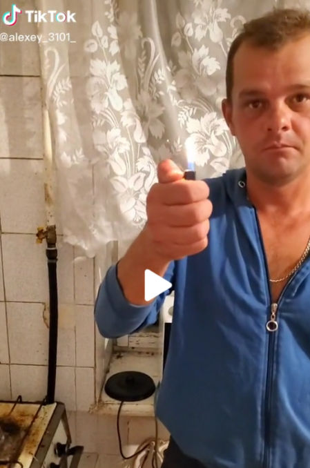 Todo empieza con su mechero