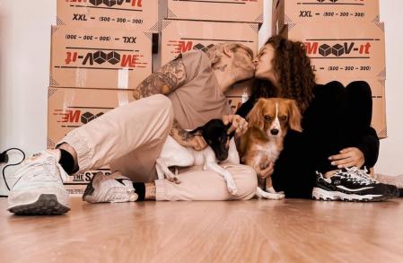 La pareja anunciaba a sus seguidores este nuevo paso en su relación a través de Instagram.