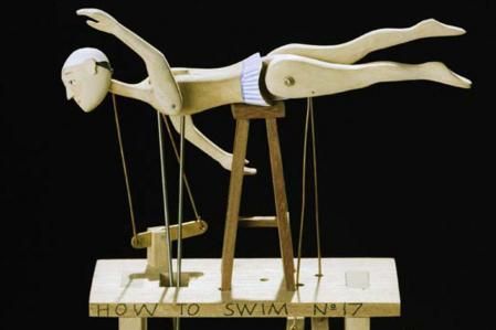 “Learn how to swim Automata”, de Paul Spooner, del Mechanical Cabaret Theatre.