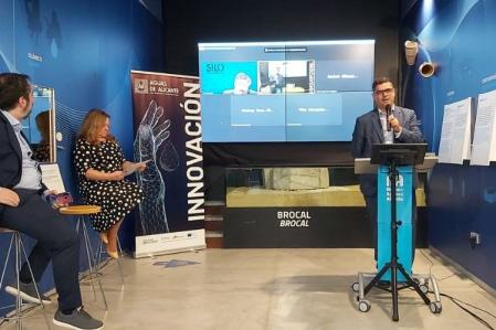 Toni Sánchez, en un acto de Aguas de Alicante, cuyo departamento de Innovación dirige.