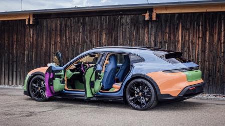 El resultado es un Porsche multicolor realizado con materiales sostenibles&nbsp;