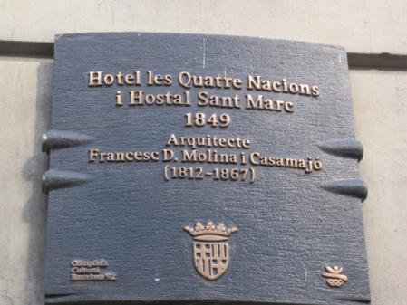 Placa conmemorativa del Hotel Cuatro Naciones.