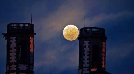 Santa María de Olost.