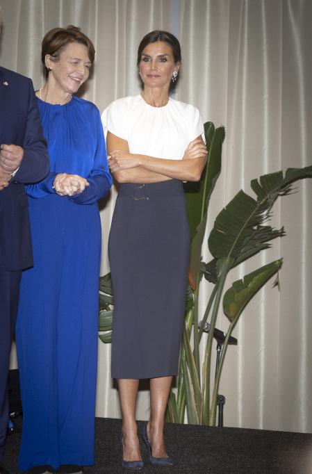 Detalle del conjunto de Hugo Boss de la reina Letizia