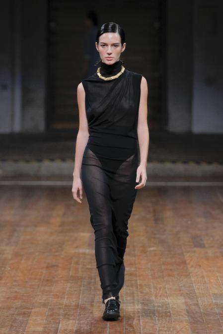 Propuesta de Maria Carlos Baptista en la Portugal Fashion