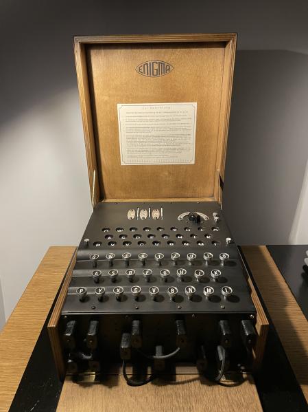 Enigma, la célebre máquina destinada a cifrar mensajes, utilizada durante la Segunda Guerra Mundial