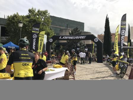 En la llegada, los “finishers” recibimos algunos obsequios para recordar la experiencia.