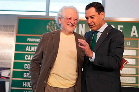 Alejandro Rojas Marcos, líder histórico del PA, junto a Moreno Bonilla en el Museo de la Autonomía