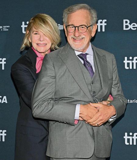 TORONTO, ONTARIO - SEPTEMBER 10: (L-R) Kate Capshaw and Steven Spielberg attend 
