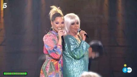 Lydia Lozano junto a Soraya en 'Sálvame Mediafest'
