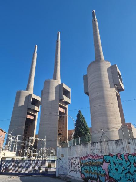 Las Tres Chimeneas del Besòs.