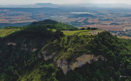 Una imagen de la zona de Irulegi, donde se encuentra el yacimiento del mismo nombre, en el Valle de Aranguren, cerca de Pamplona.
