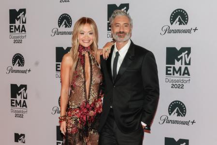 Singer Rita Ora and Taika Waititi at photocall for MTV European Music (EMA) Awards in Düsseldorf on Sunday 13 November 2022.