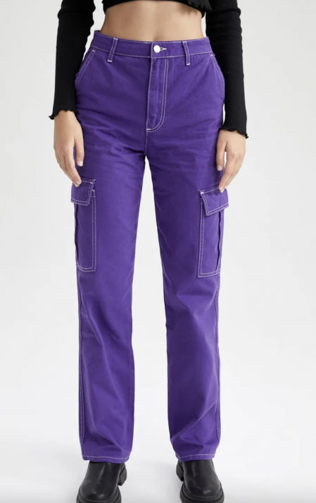 Pantalones cargo de DeFacto (29,90 euros)