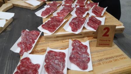 Productos expuestos en la Fira Agroalimentària de Productes de Qualitat de Catalunya.