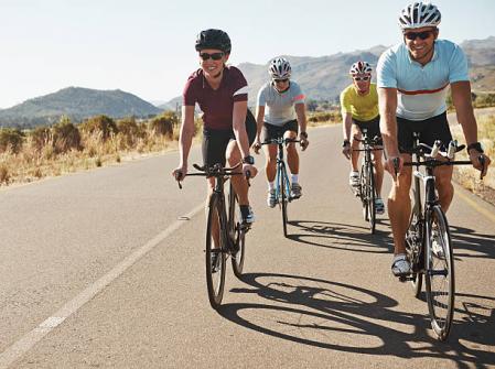 Siempre es más seguro circular en grupo.