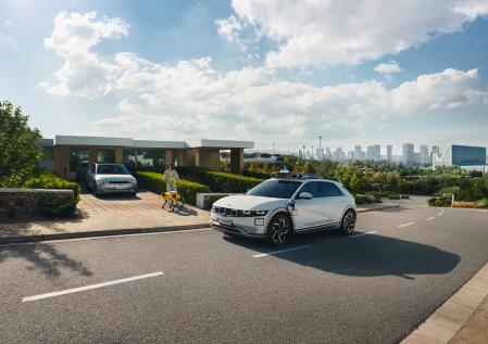 La campaña muestra la implicación de la empresa en aras de una movilidad limpia, conectada y libre 