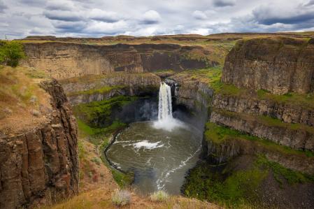 Palouse Falls.