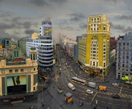 La Gran Vía de Madrid con  retoques minuciosos de Leticia Felgueroso