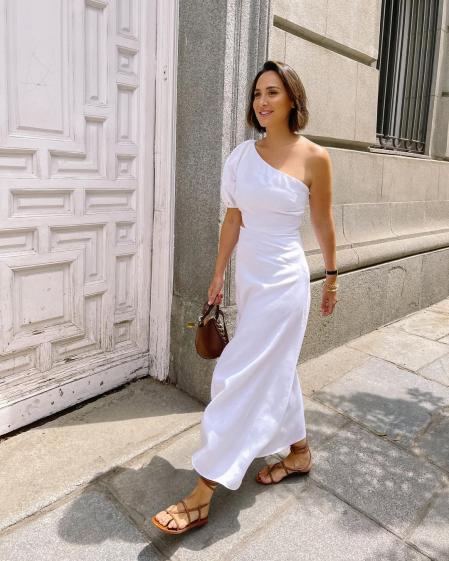 Tamara Falcó con un diseño de Pedro del Hierro