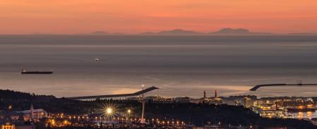 Mallorca divisada desde el Observatorio Fabra de Barcelona.