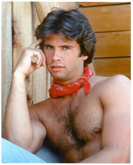 Lorenzo Lamas en 'Falcon Crest'
