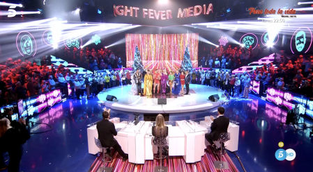 El espíritu navideño ha inundado el plató del programa presentado por Jorge Javier Vázquez y Adela González