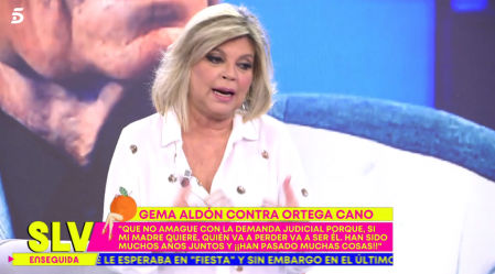 La presentadora defiende a Ana María.