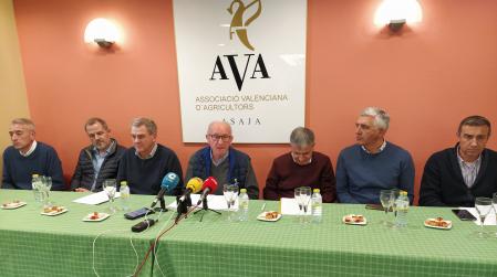 Los responsables de AVA-ASAJA, ayer en rueda de prensa