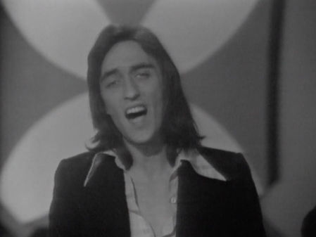 Álvaro Bustos durante una de sus actuaciones