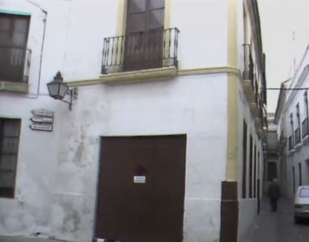 La casa donde Álvaro Bustos, 'el exorcista de Córdoba', mató a su padre con una estaca de madera