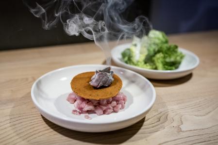 Tartar de cerdo ahumado