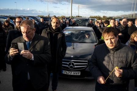 Los VTC tradicionales se concentraron ayer en el aeropuerto