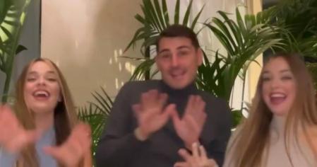Iker Casillas se anima a bailar con Twin Melody