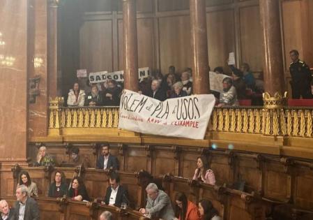 Entidades de comerciantes reclaman la aprobación de un plan de usos para el Eixample