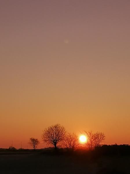 Amanecer en el Pilar d'Almenara.