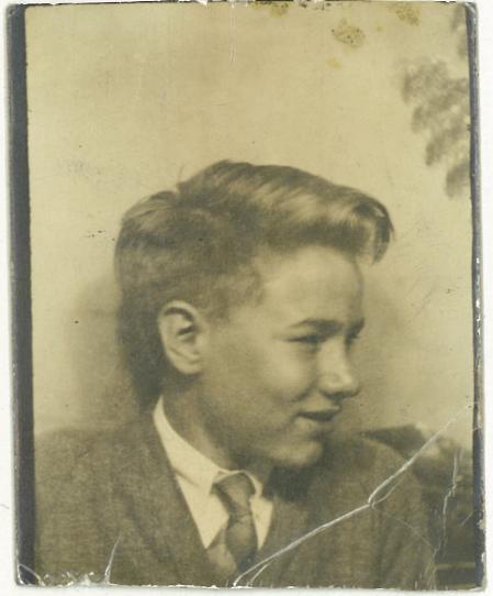 Andy Warhol a los 15 años