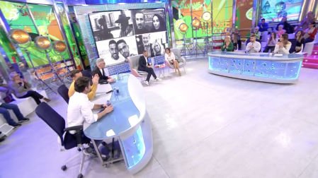 Los colaboradores de 'Sálvame' despiden en directo al padre de Marta López que falleció anoche
