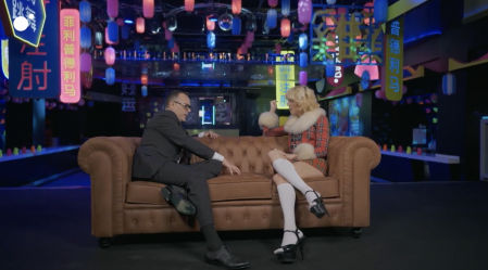 Risto Mejide y Samantha Hudson en 'Viajando con Chester'