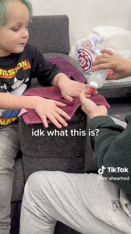 Christian Shearhod quiere que su hijo disfrute de su infancia sin normas de género