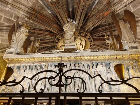Cripta de Santa Eulàlia en la Catedral de Barcelona.
