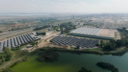 Central solar de la factoría Ford en Almussafes (Valencia)